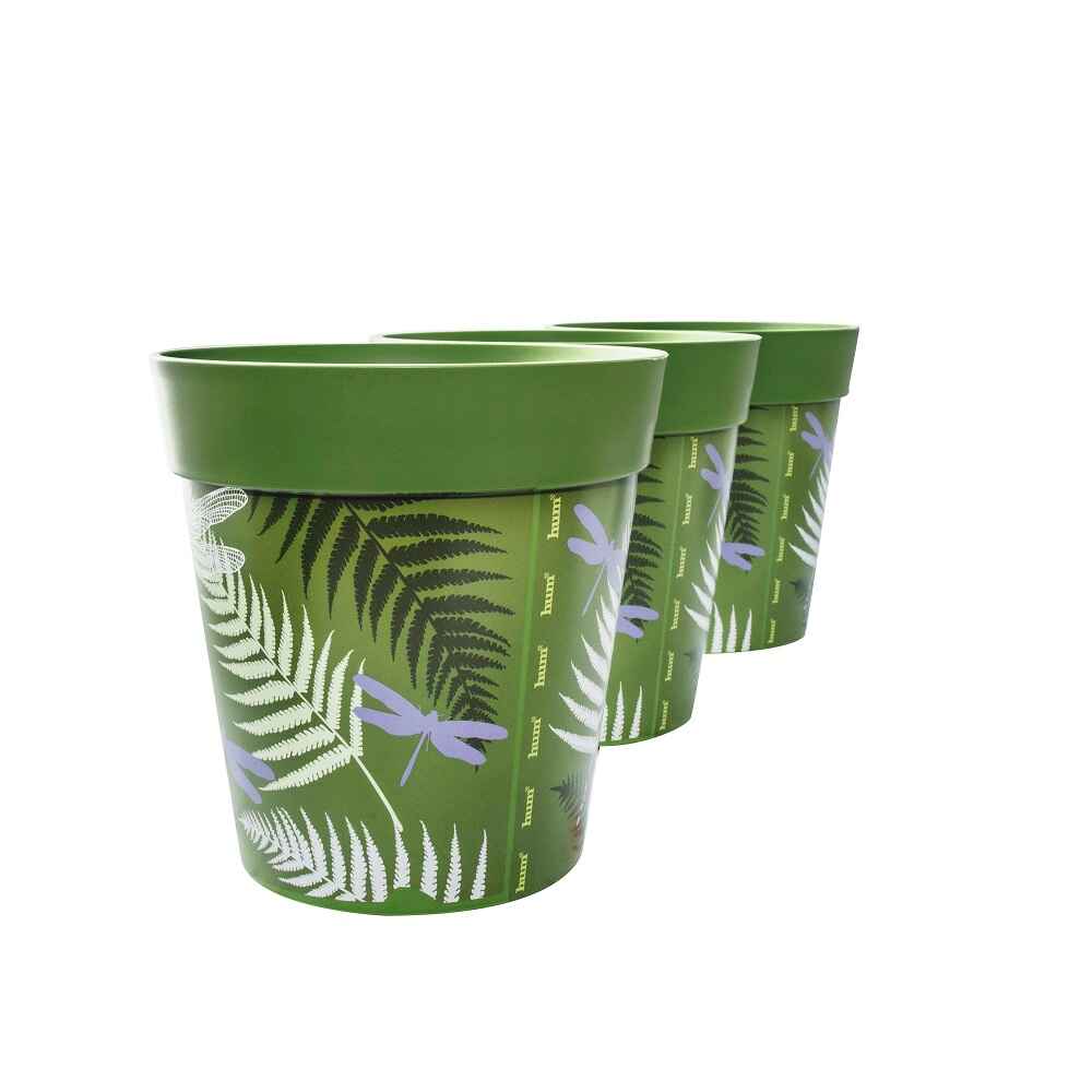 picture of a set of three green plastic plant pots showing the logo seam down the side